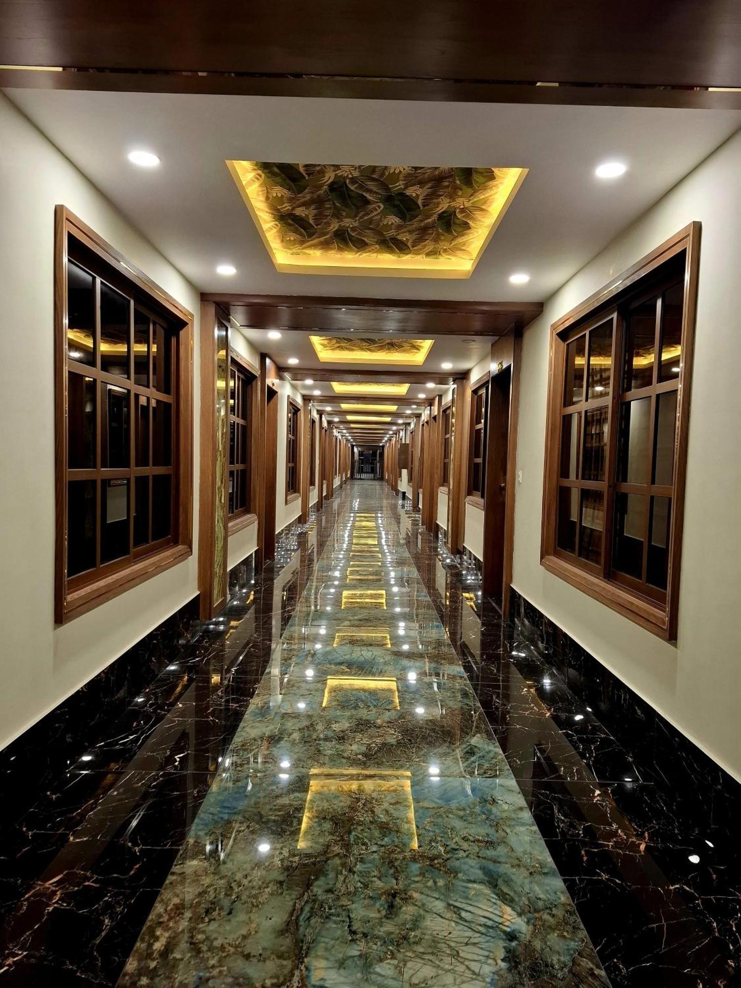 Royal Galaxy Hotel & Residence - Near Islamabad International Airport & Motorway Extérieur photo